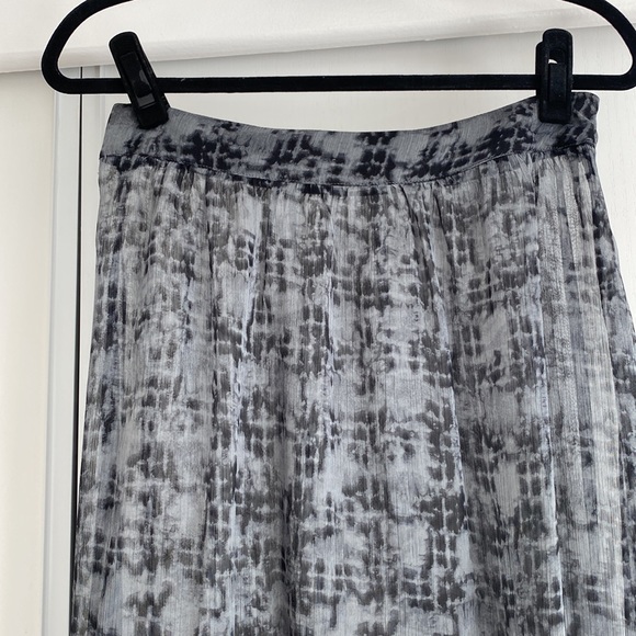 Sheer Patterned Maxi Skirt - Picture 2 of 3